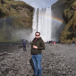 Meet your Posher, John